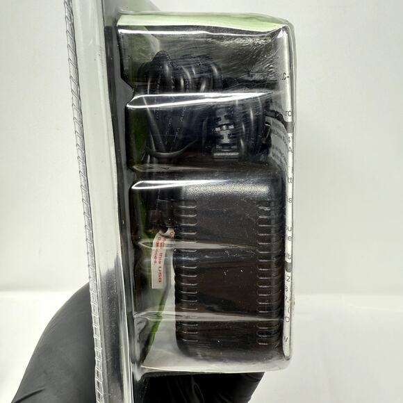 Universal Intelli-Charger LC-15C Full-Time Charger New Sealed Multi-Device USB - Picture 6 of 9